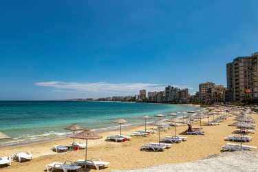 Wycieczka fakultatywna, Wycieczka Miasto duchów, Famagusta, Salamina z rejsem na Blue Lagoon i zatokę żółwi z Ayia Napa z barbecue